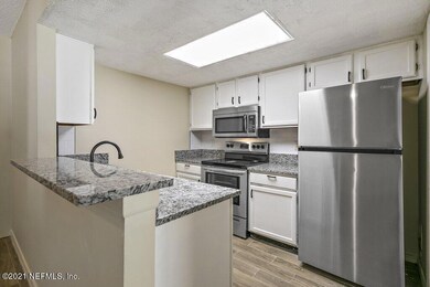 7612 Jana Ln S, Jacksonville, FL 32210 - photo 4