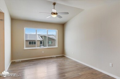 04-Living Room_ELI03674