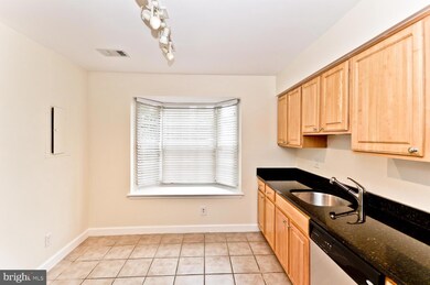 14107 Yorkshire Woods Dr, Silver Spring, MD 20906 - photo 7