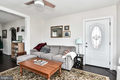 1601 N Roosevelt St, Arlington, VA 22205 - photo 2