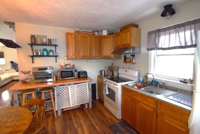06-kitchen 3