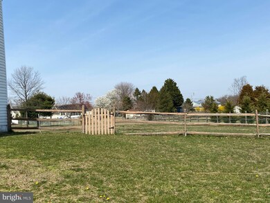 817 Witherspoon Way, Mullica Hill, NJ 08062 - photo 2