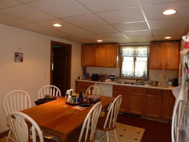 25 Cedar St, Contoocook, NH 03229 - photo 7