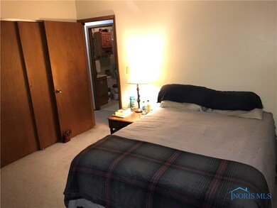 1010 W College Ave, Woodville, OH 43469 - photo 6