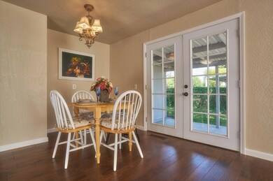 10 N Deanjou Ave, Eagle Point, OR 97524 - photo 6