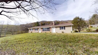 227 Mountain View Rd, Burnsville, NC 28714 - photo 3