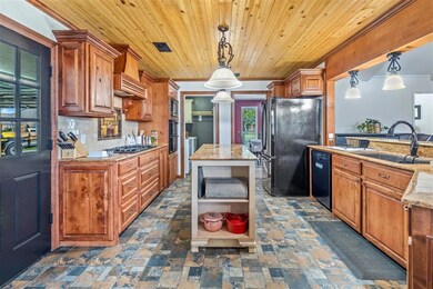 4601 W Quail Hollow Dr, Lake Charles, LA 70605 - photo 3