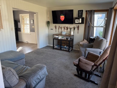 1317 S 20th St, Manitowoc, WI 54220 - photo 2