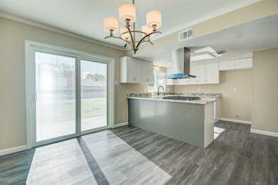 7847 Lumber Jack Dr, Houston, TX 77040 - photo 7