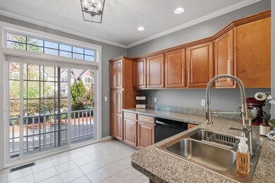 7 Hackett Hill Rd unit 49, Manchester, NH 03102 - photo 6