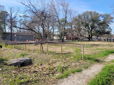 7301 Touchstone St, Houston, TX 77028 - photo 2