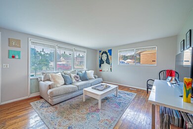 932 E 10465 S, Sandy, UT 84094 - photo 5