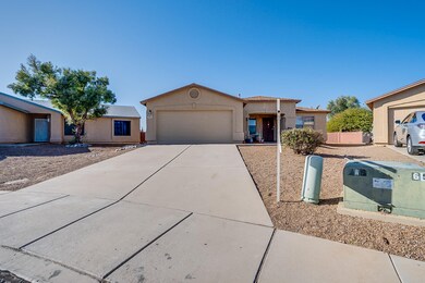 S Wingate Blvd-5