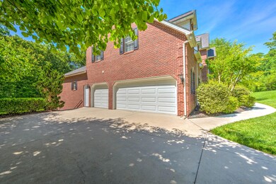 3 Car garage