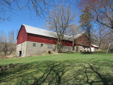 229 Valley Dr, Falls, PA 18615 - photo 5