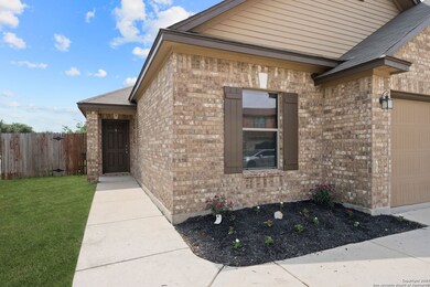 9142 Canter Horse, San Antonio, TX 78254 - photo 4