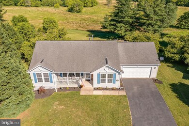 328 Hook Dr, Martinsburg, WV 25405 - photo 6