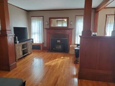 564 Central St, Franklin, NH 03235 - photo 2