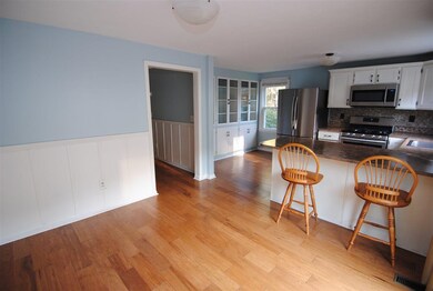 36 Albury Stone Cir unit U205, Nashua, NH 03063 - photo 7