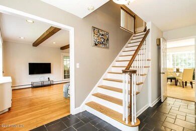 004-photo-foyer-6250714