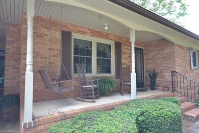 736 Foxfire Rd, Asheboro, NC 27205 - photo 3