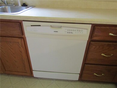 366 Southfork Dr unit 11, Crawfordsville, IN 47933 - photo 5