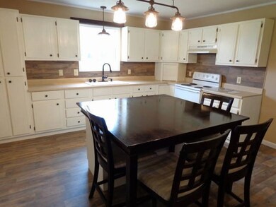 860 Petersburg Chestnt Rdg Rd, Petersburg, TN 37144 - photo 5