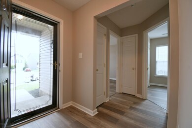 9712 Evanwood Ct, Louisville, KY 40228 - photo 3