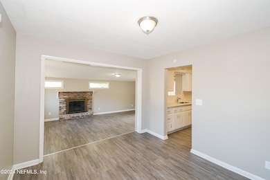 6238 Green Pine Ln, Jacksonville, FL 32277 - photo 7