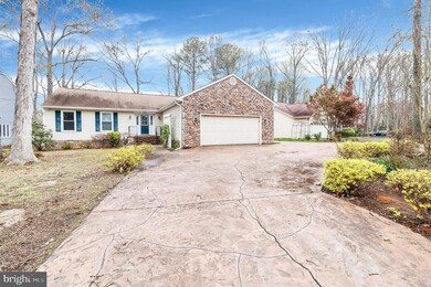 205 Fairway Dr, Locust Grove, VA 22508 - photo 4