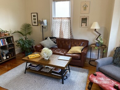 7 Roberts St unit 1, Brookline, MA 02445 - photo 2