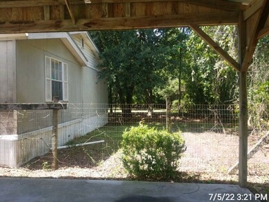 331 NE Howard St, Lake City, FL 32055 - photo 2