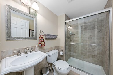 3508 Eliot Ln, Naperville, IL 60564 - photo 6