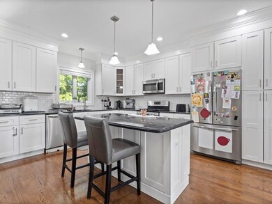 12 Cedar St unit 2, Waltham, MA 02453 - photo 4