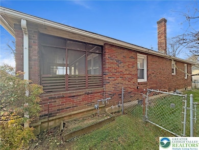 1240 N 19th St unit 1238, Allentown, PA 18104 - photo 3