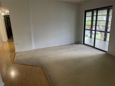 911 NE 199th St unit 20314, Miami, FL 33179 - photo 6