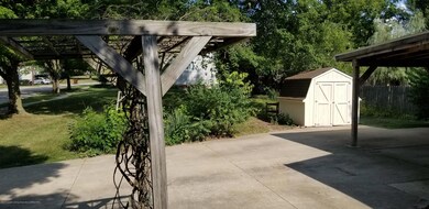 310 Valley Ct, Mason, MI 48854 - photo 4