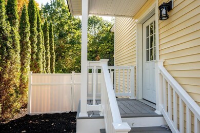 15 Lilac Ln, Kennebunk, ME 04043 - photo 4