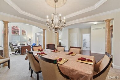 128 Kendall Bluff Ct, Chesterfield, MO 63017 - photo 4