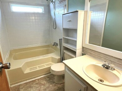 269 Duke Dr, Lynwood, IL 60411 - photo 7