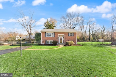 6101 Briarview Ct, Alexandria, VA 22310 - photo 4