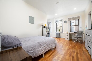 60 Queensberry St unit 12, Boston, MA 02215 - photo 2