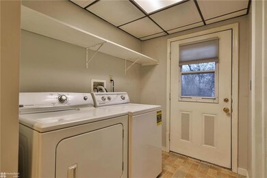 538 E Walnut St, Nazareth, PA 18064 - photo 2