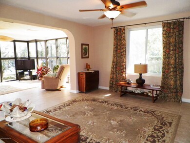 2405 Ormsby Cir W, Jacksonville, FL 32210 - photo 4