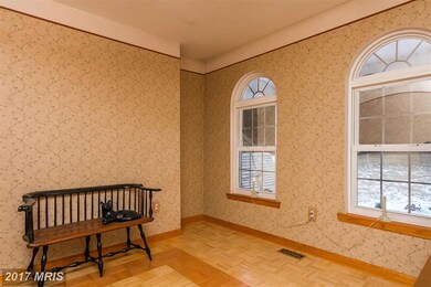 6010 Charnock Dr, Sykesville, MD 21784 - photo 6