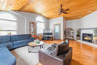 8727 Cross Pointe Loop, Anchorage, AK 99504 - photo 5