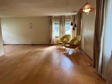 210 10th St E, Mobridge, SD 57601 - photo 3