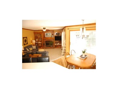 Alternate view of eating area and view to the Fami