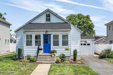 608 Mercer Ave, Spring Lake, NJ 07762 - photo 2