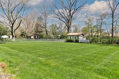 2551 Elmview Dr, Lima, OH 45806 - photo 6